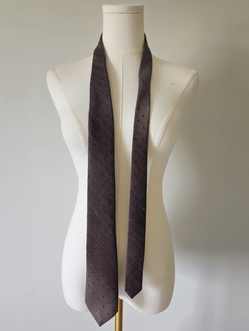 Givenchy Gentlemen vintage brown tie